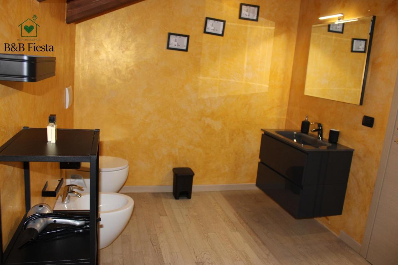 Villa Fiesta Oggiono Exteriér fotografie